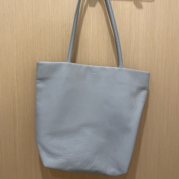 BAGGU Handbags - Baggu Magnetic Closure Leather Tote - Soft Blue